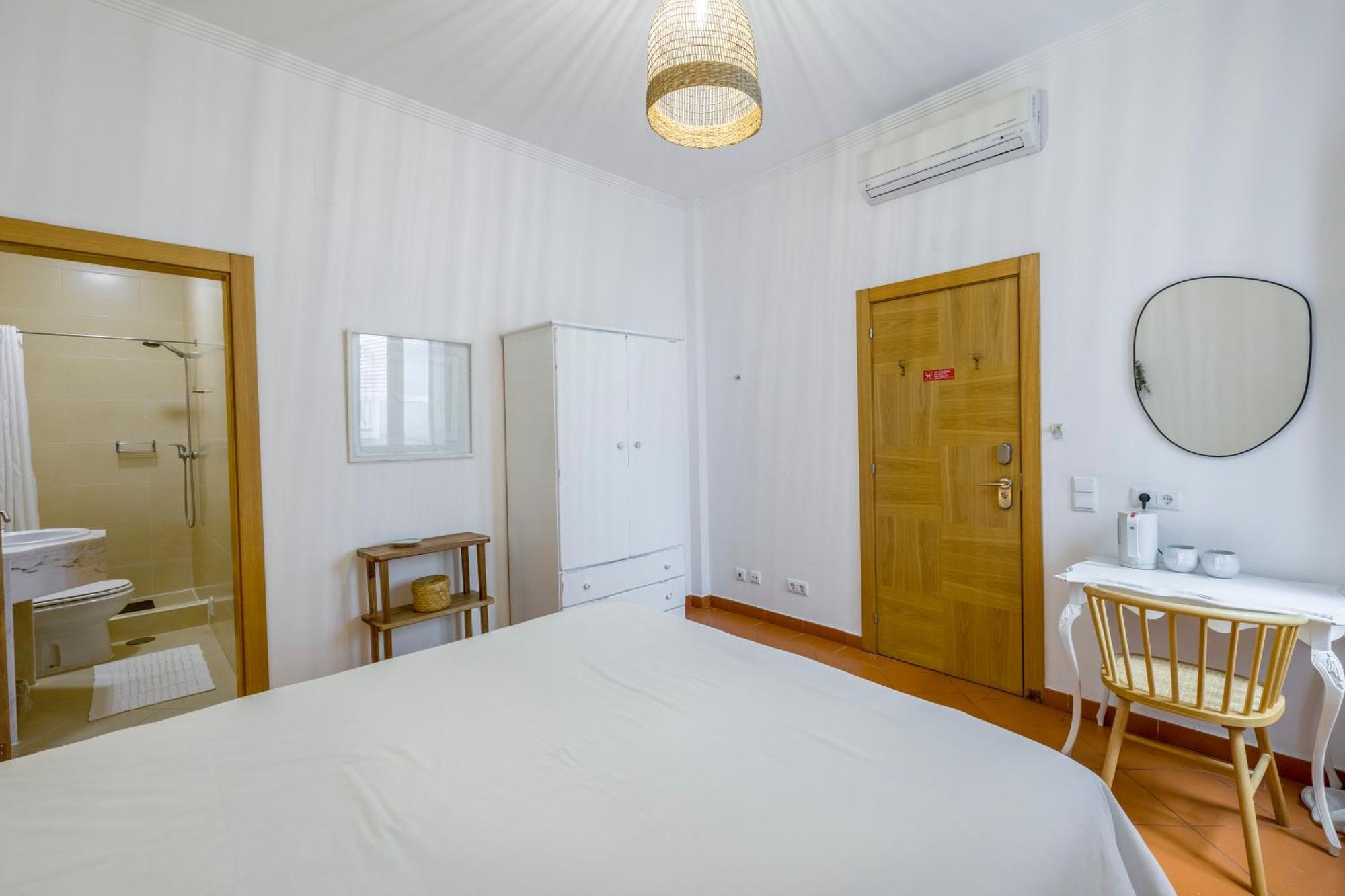 Quarto Duplo