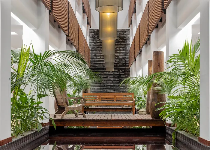 Hotel com jacuzzi: Belmar Spa & Beach Resort