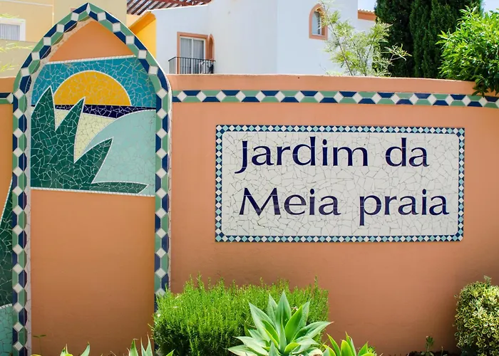 Jardim Da Meia Praia