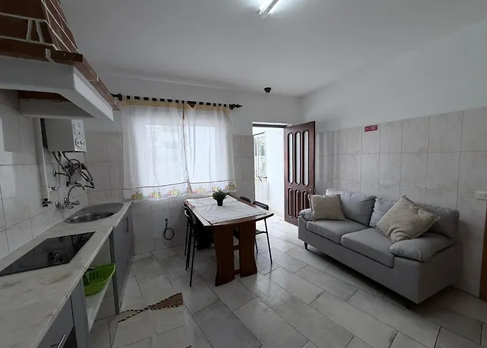 City Center Guest House & Hostel