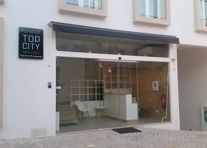 Hotel perto da faculdade: Topcity Hostel & Suites